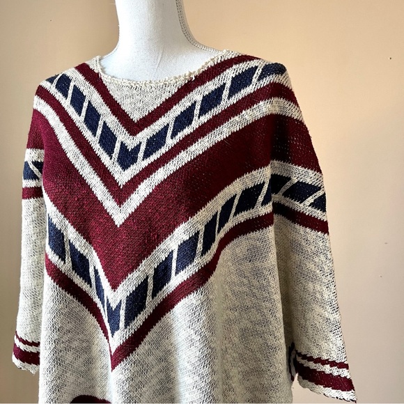 JUST FAB | Knit Dolman Sleeve Fringe Sweater Sz M - Picture 2 of 8
